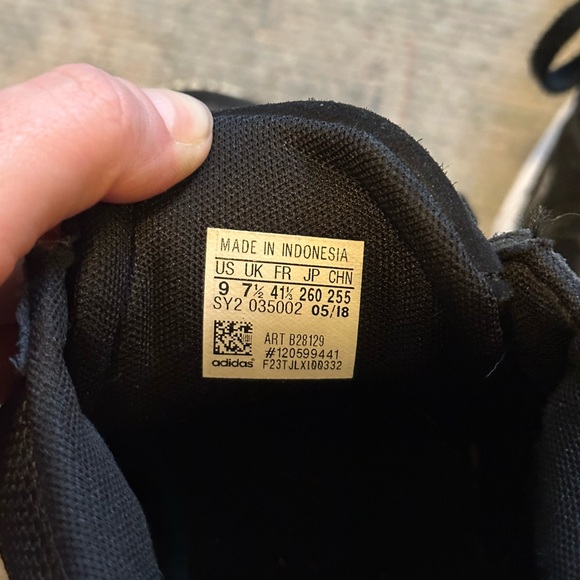 Adidas Kylie Jenner Falcon Sneakers - Picture 6 of 6